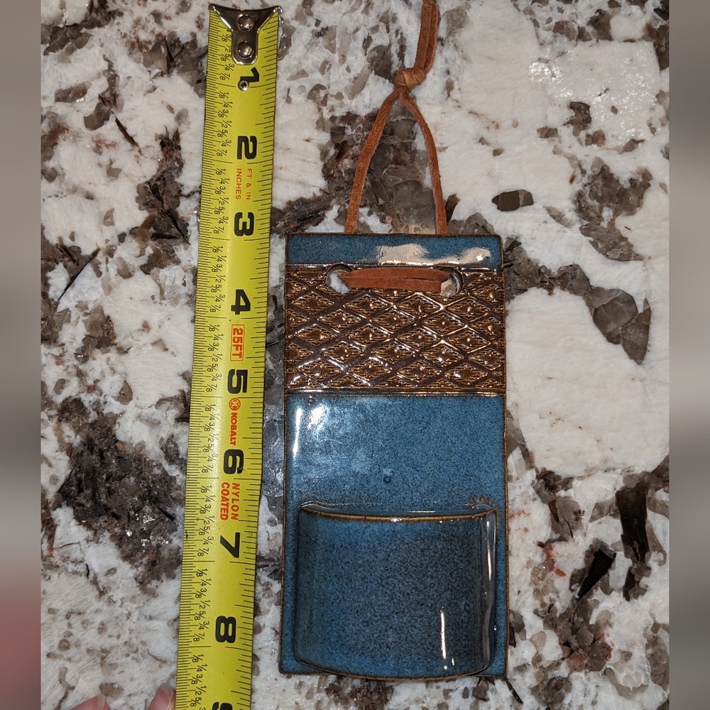 Handmade Ceramic Glazed Air Plant Hanger - Picture 6 of 6